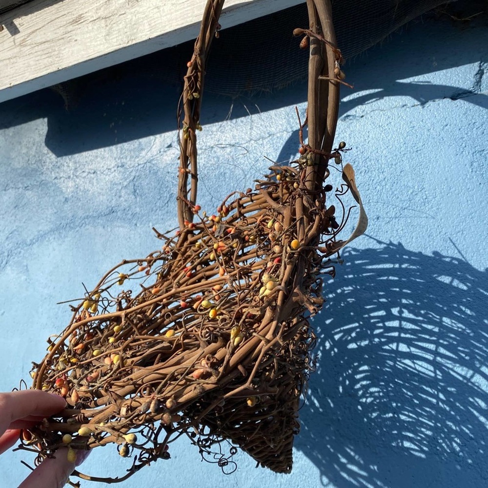The Boyds Collection Vintage Funnel Shaped Hanging Grape Vine Basket - Picture 6 of 15